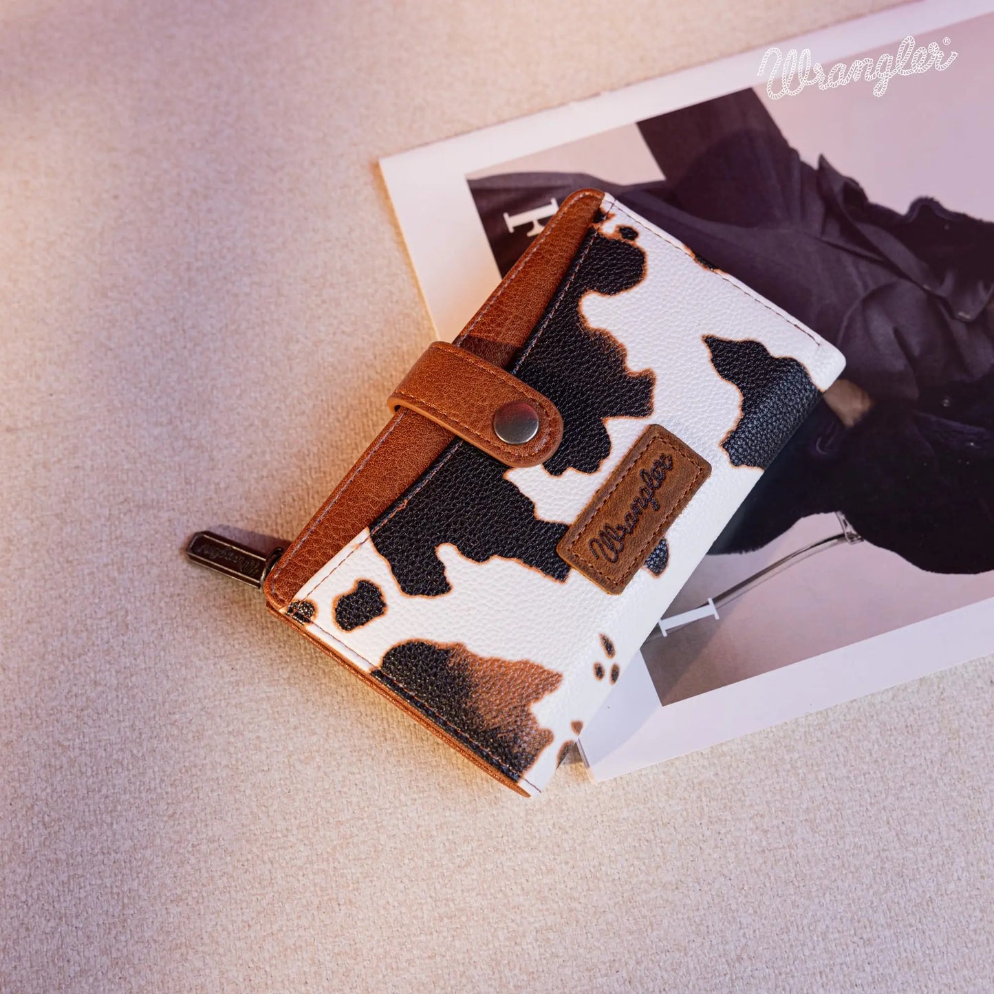 Wrangler Wallet for Women Cow Print Bifold Wallet Card Cases & Money Organizers