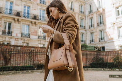 The Avenue Tote